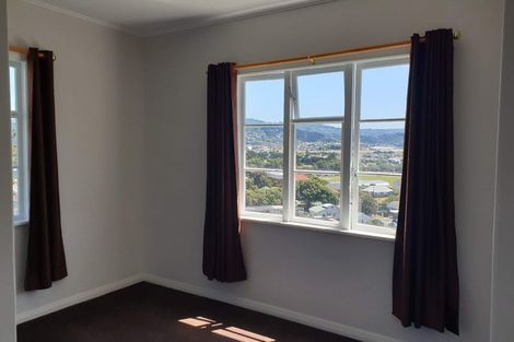 Photo of property in 26 Elphinstone Avenue, Strathmore Park, Wellington, 6022