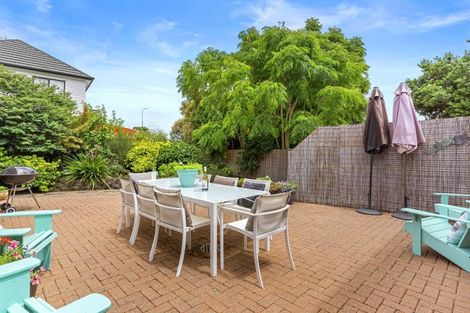 Photo of property in 1 Ballybay Road, East Tamaki, Auckland, 2016