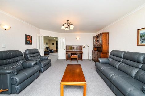 Photo of property in 12 Dunallen Avenue, Marton, 4710