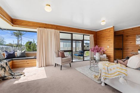 Photo of property in 34a Hatton Road, Orewa, 0931