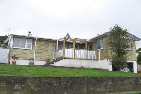 Photo of property in 45 Taylor Terrace, Tawa, Wellington, 5028
