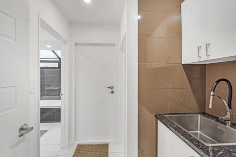 Photo of property in 5 Waddell Lane, Avondale, Christchurch, 8061