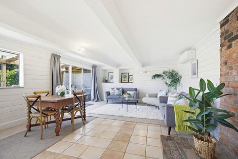 Photo of property in 13 Downes Street, Titahi Bay, Porirua, 5022