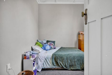 Photo of property in 15 High Street, Eltham, 4322