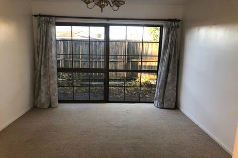 Photo of property in 41 Takapu Street, Henderson, Auckland, 0612