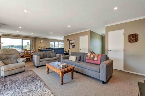 Photo of property in 30 Moulton Street, Moturoa, New Plymouth, 4310