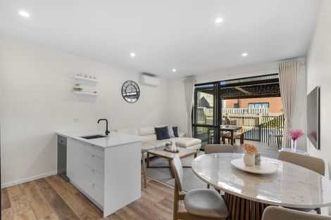 Photo of property in 68 Tahuhu Road, Mount Wellington, Auckland, 1062