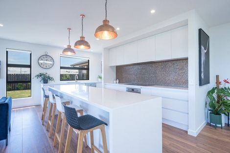 Photo of property in 63 Les Wakefield Road, Mapua, 7005