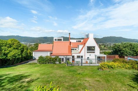 Photo of property in 7 Coach Lane, Belmont, Lower Hutt, 5010