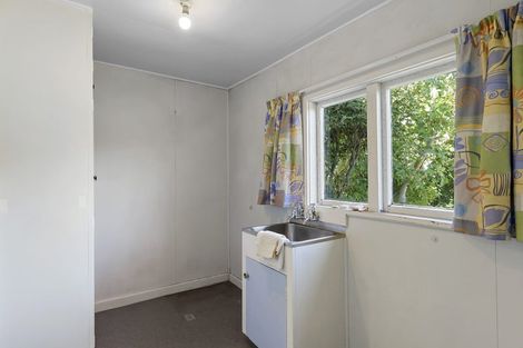 Photo of property in 11 Alpha Avenue, Strowan, Christchurch, 8052