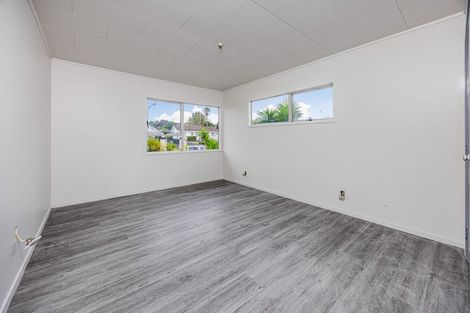 Photo of property in 42 Beaufort Place, Papatoetoe, Auckland, 2025