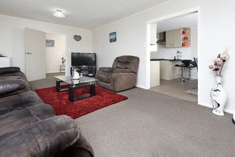 Photo of property in 35 Steven Street, Mangere East, Auckland, 2024