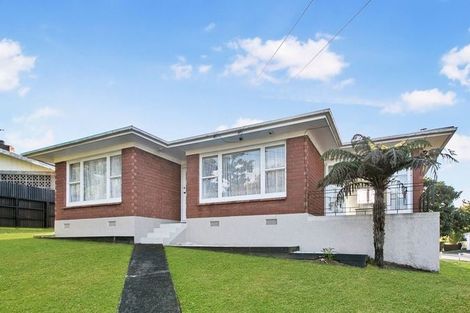 Photo of property in 8 Sterling Avenue, Manurewa East, Auckland, 2102