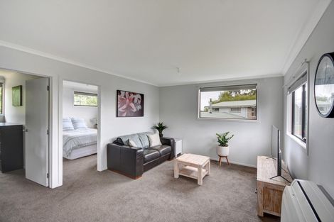 Photo of property in 5 Westland Street, Green Island, Dunedin, 9018