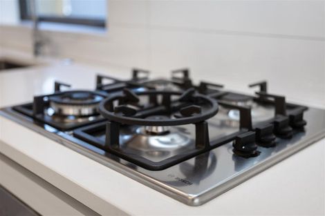 Photo of property in 11 Farranfore Road, Opaheke, Papakura, 2113