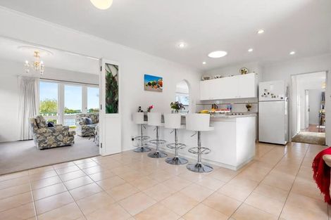 Photo of property in 5 Edgar Pearce Place, Howick, Auckland, 2014