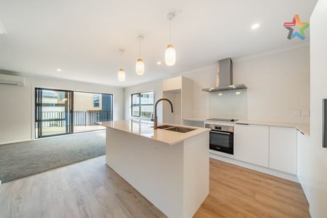 Photo of property in 1/1 Helvetia Grove, Naenae, Lower Hutt, 5011