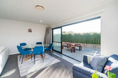 Photo of property in 5 Waimarama Court, Roslyn, Palmerston North, 4414