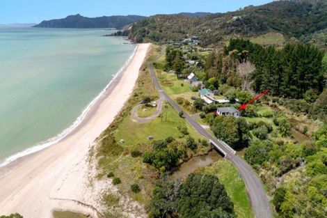 Photo of property in 225 Bluff Road, Kuaotunu West, Whitianga, 3592