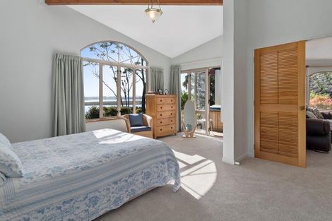 Photo of property in 34a Pahoia Beach Road, Whakamarama, 3172