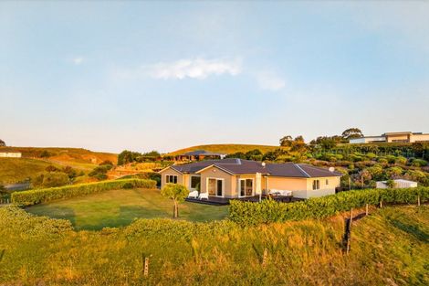 Photo of property in 30 Penrith Road, Poraiti, Napier, 4182