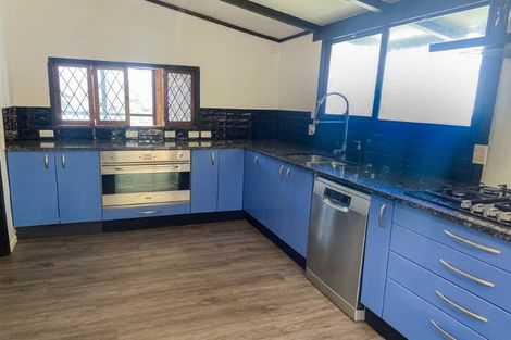 Photo of property in 10 Rondane Place, Tirohanga, Lower Hutt, 5010