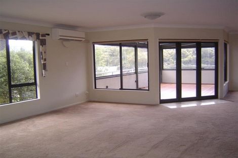 Photo of property in 2/41 Okura River Road, Okura, Albany, 0792