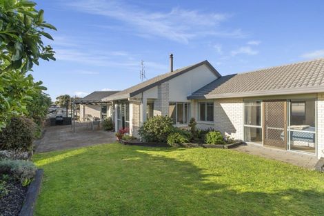 Photo of property in 127 Blake Boulevard, Papamoa Beach, Papamoa, 3118