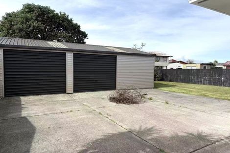 Photo of property in 33 Kilkelly Avenue, Pinehill, Auckland, 0632