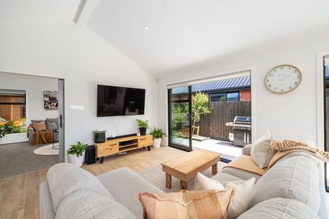 Photo of property in 8 Roys Street, Marshland, Christchurch, 8083