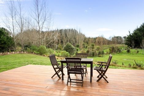 Photo of property in 22 Kristin Place, Manakau, Levin, 5573