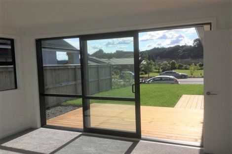 Photo of property in 3 Rochfort Crescent, Pyes Pa, Tauranga, 3112