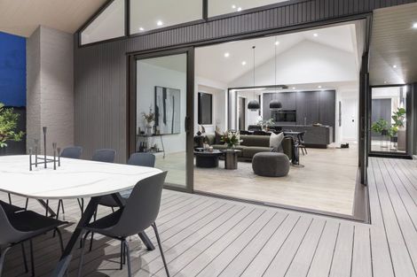 Photo of property in 293 Kitchener Road, Pukekohe, 2120