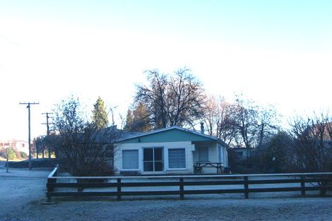 Photo of property in 3 Ford Street, Arrowtown, 9302