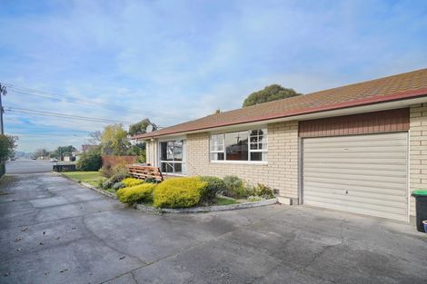 Photo of property in 27a Main North Road, Woodend, 7610