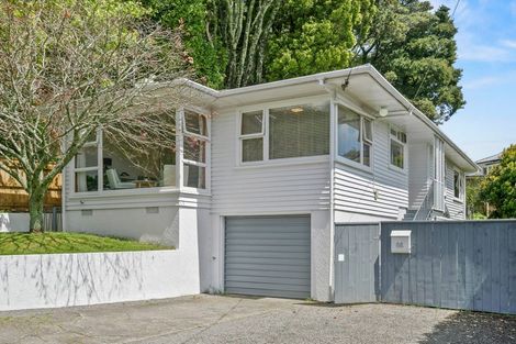 Photo of property in 88 Carrington Street, Lower Vogeltown, New Plymouth, 4310