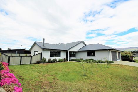 Photo of property in 27 Briar Crescent, Alexandra, 9320