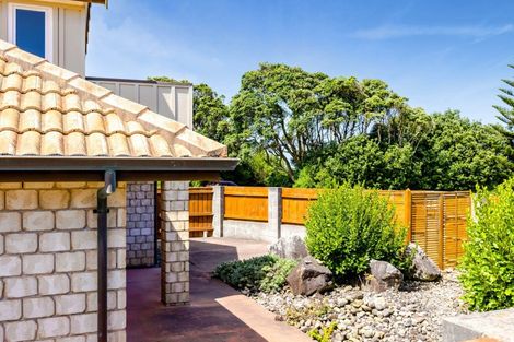 Photo of property in 1 Wilson Road, Opunake, 4616