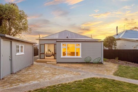 Photo of property in 8 Flockton Street, Mairehau, Christchurch, 8013