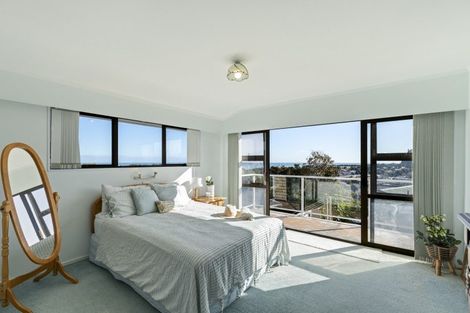 Photo of property in 19 Darwin Crescent, Spotswood, New Plymouth, 4310