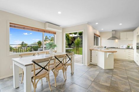 Photo of property in 33 Philomel Crest, Welcome Bay, Tauranga, 3112
