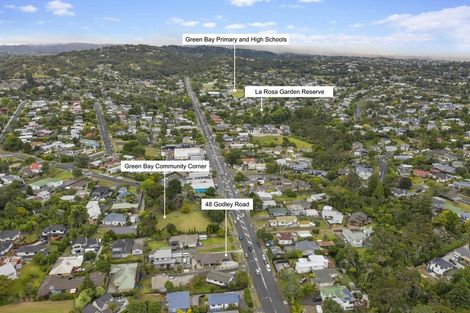 Photo of property in 48 Godley Road, Green Bay, Auckland, 0604