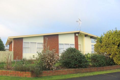 Photo of property in 10 Cheviot Place, Feilding, 4702