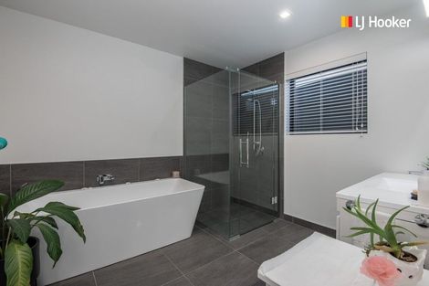 Photo of property in 8 Erica Crescent, Mosgiel, 9024