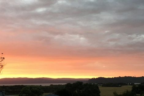 Photo of property in 25i Wellesley Road, Mangere Bridge, Auckland, 2022