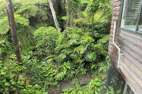 Photo of property in 50 Sunnyhaven Avenue, Beach Haven, Auckland, 0626