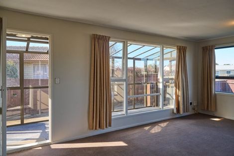 Photo of property in 1/29 Kuaka Crescent, Bromley, Christchurch, 8062