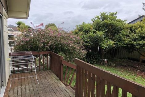 Photo of property in 2/142 Cascades Road, Pakuranga Heights, Auckland, 2010