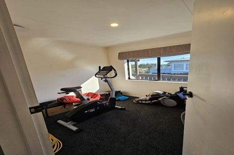 Photo of property in 19b Aorangi Road, Paraparaumu, 5032