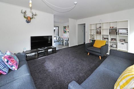 Photo of property in 3 Duckworth Road, Papakura, 2110